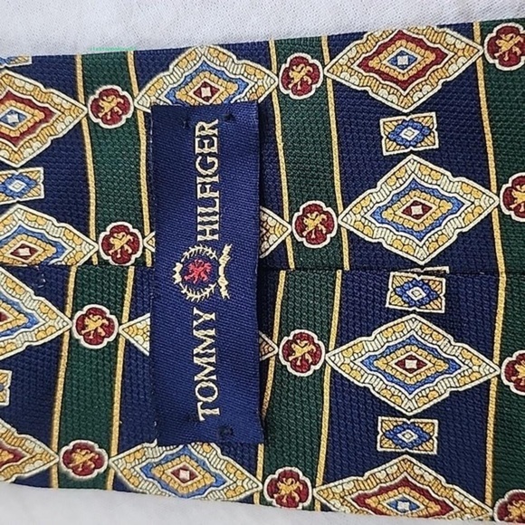 Tommy Hilfiger 100% Silk Tie - Picture 3 of 4
